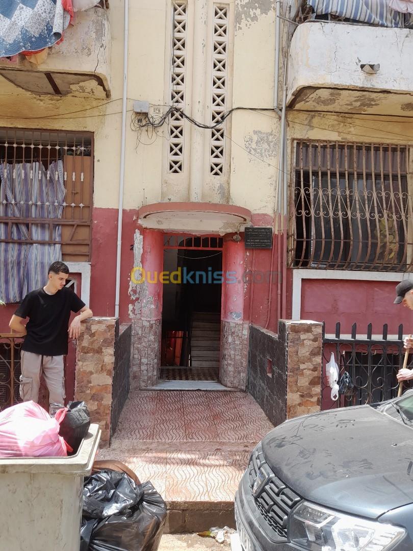 Location Appartement F4 Alger El harrach