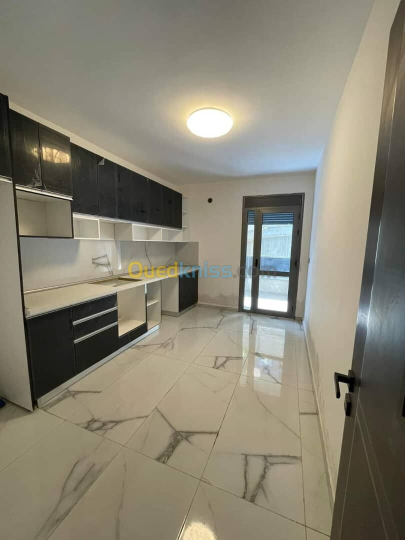 Vente Appartement F3 Alger Ain taya