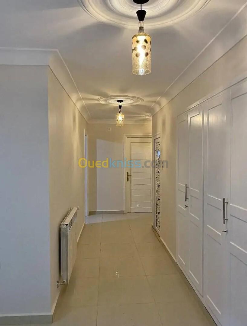 Vente Appartement F4 Alger Bordj el bahri