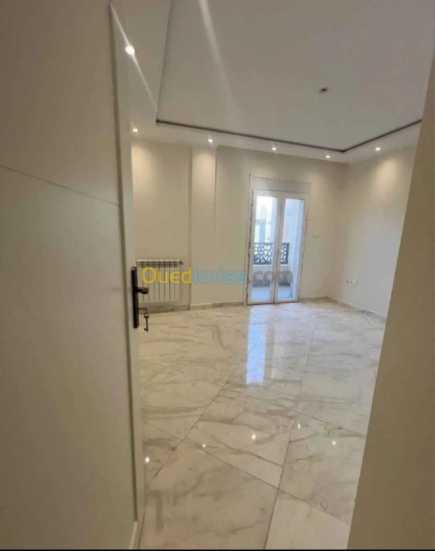 Vente Appartement F4 Alger Ain taya