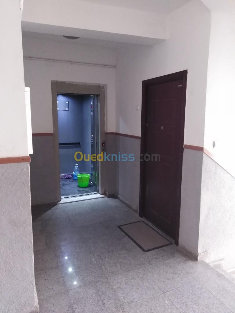 Vente Appartement F3 Alger Draria