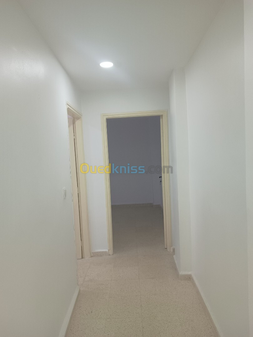 Location Appartement F2 Alger El achour