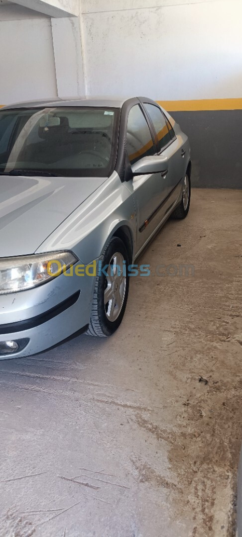 Renault Laguna 2 2001 1.6