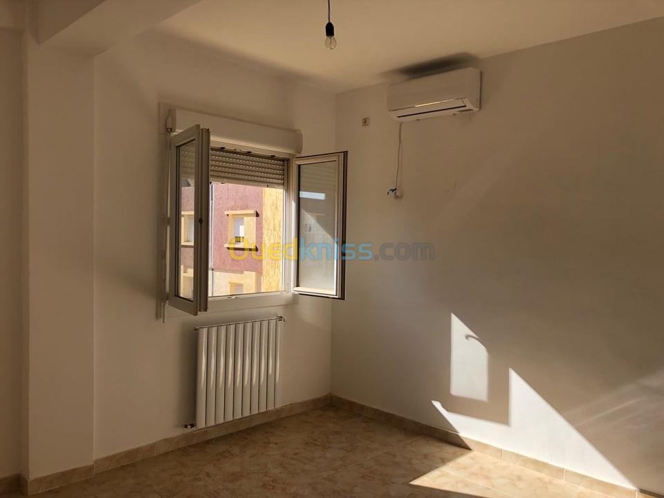 Location Appartement F4 Alger Staoueli