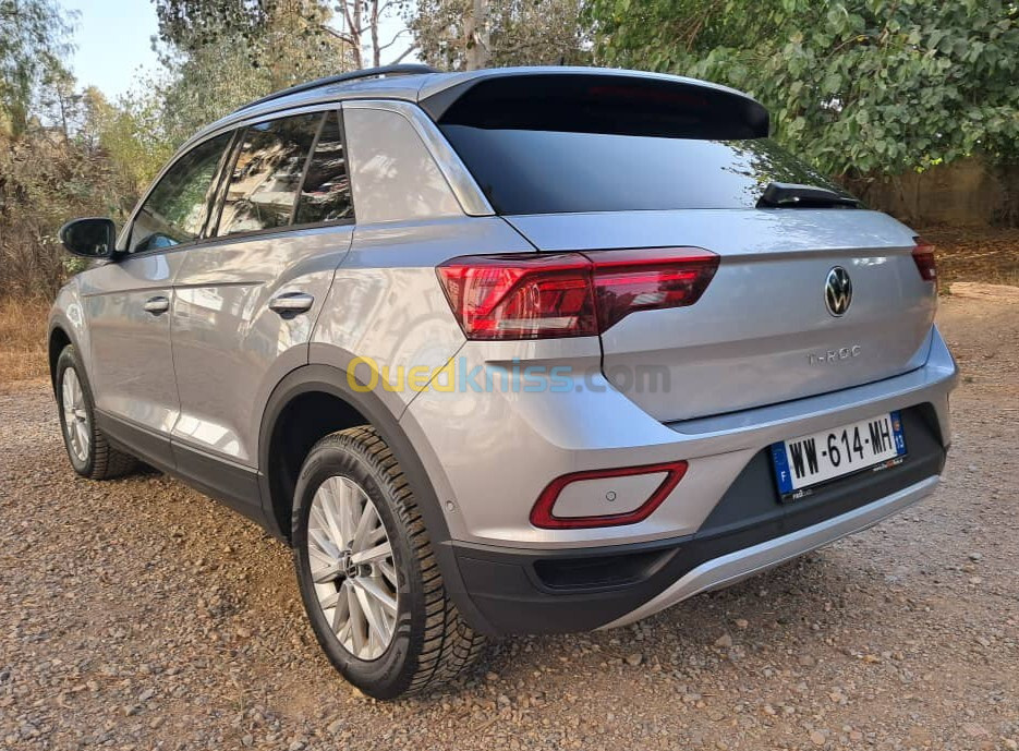 Volkswagen T-Roc 2022 Life+