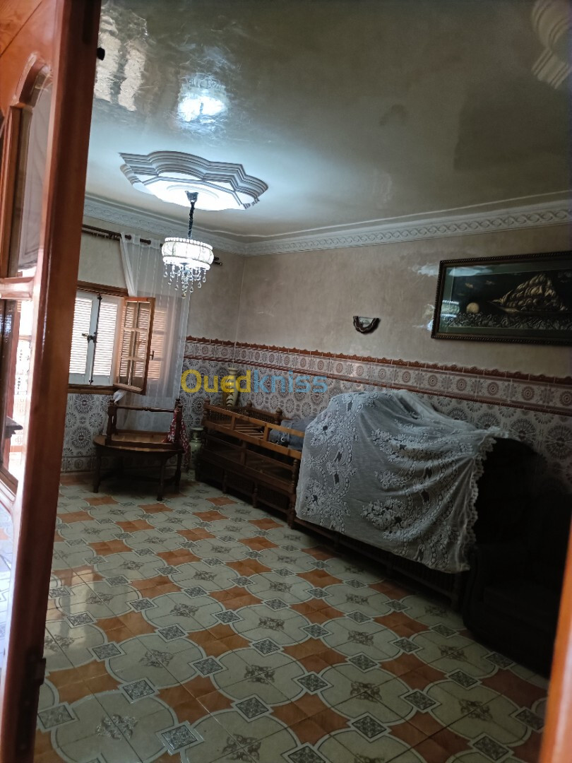 Location Appartement F4 Oran Oran