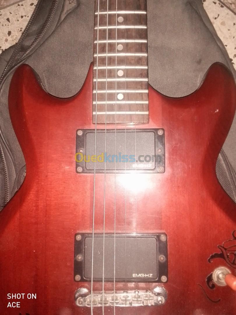 Guitare electric Ibanez gax 70 