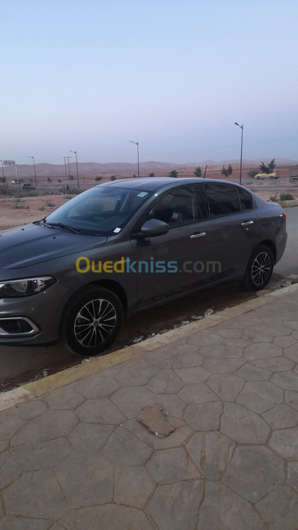 Fiat Tipo 2024 Urbain +