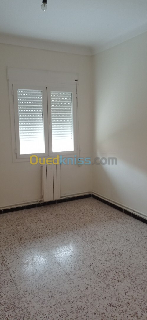 Location Niveau De Villa F3 Alger Ain taya