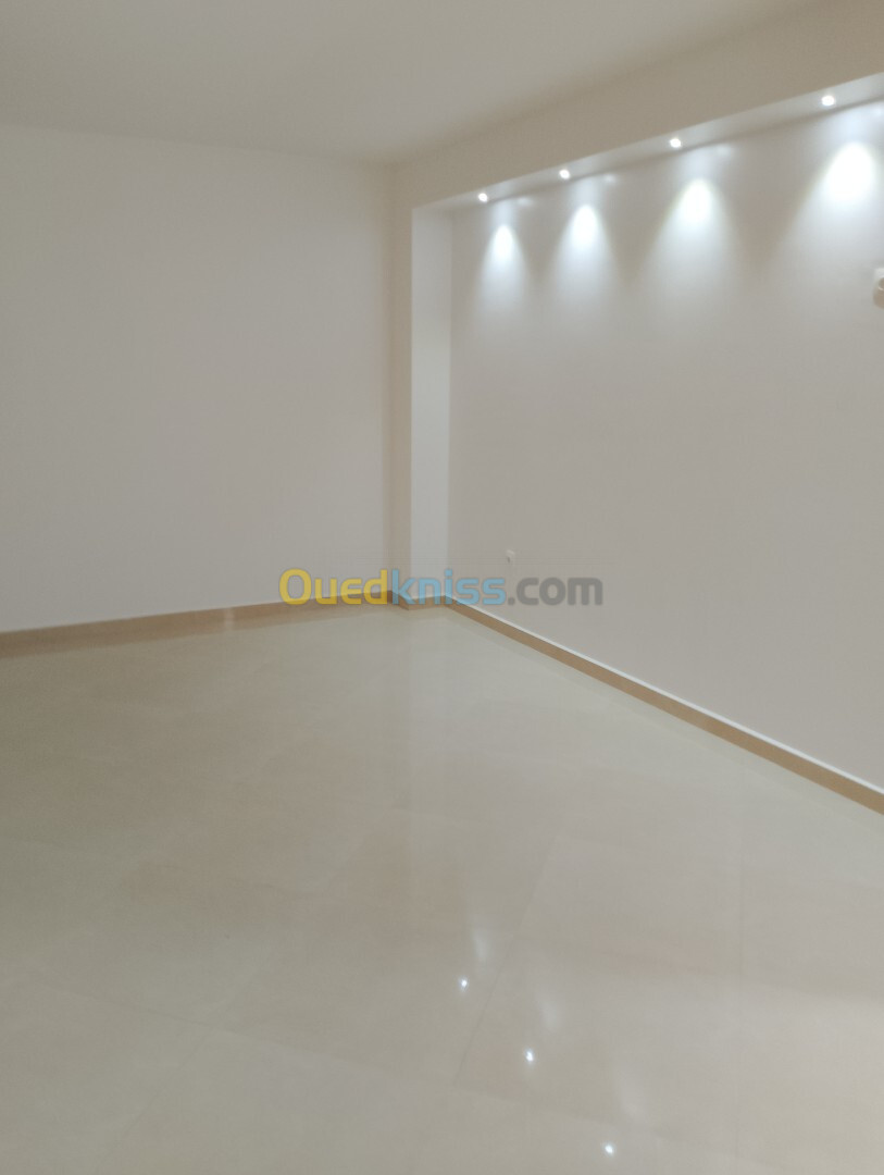 Vente Appartement F5 Alger Ain benian