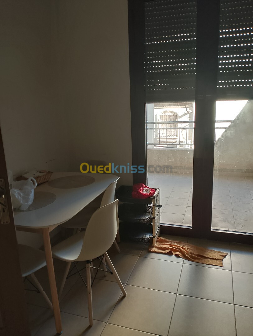 Location Appartement F3 Alger Ain benian