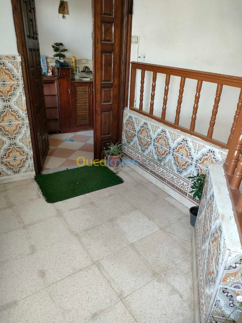 Sell Villa floor F04 Algiers Kouba