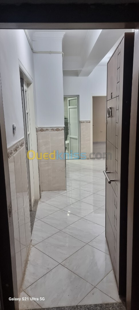 Location Appartement F03 Alger Kouba