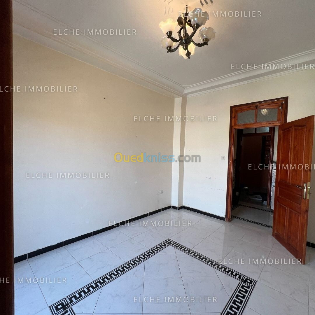 Location Appartement F5 Oran Bir el djir