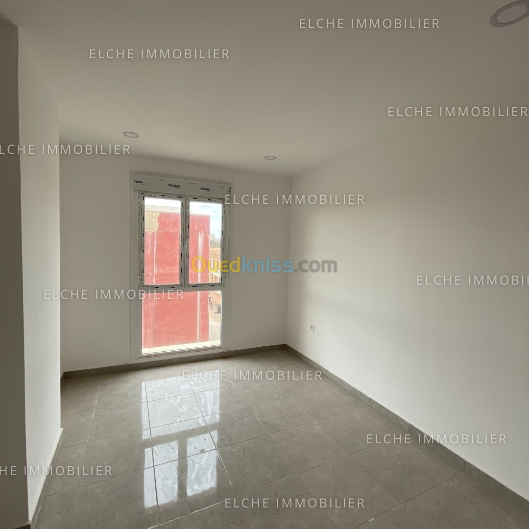 Vente Appartement F4 Oran Bir el djir