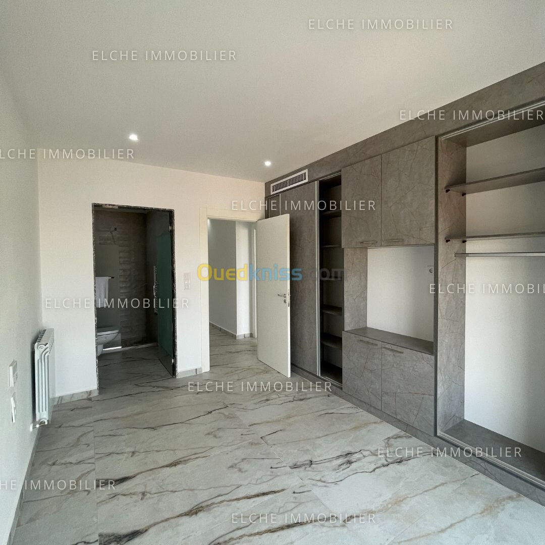 Location Appartement F4 Oran Bir el djir