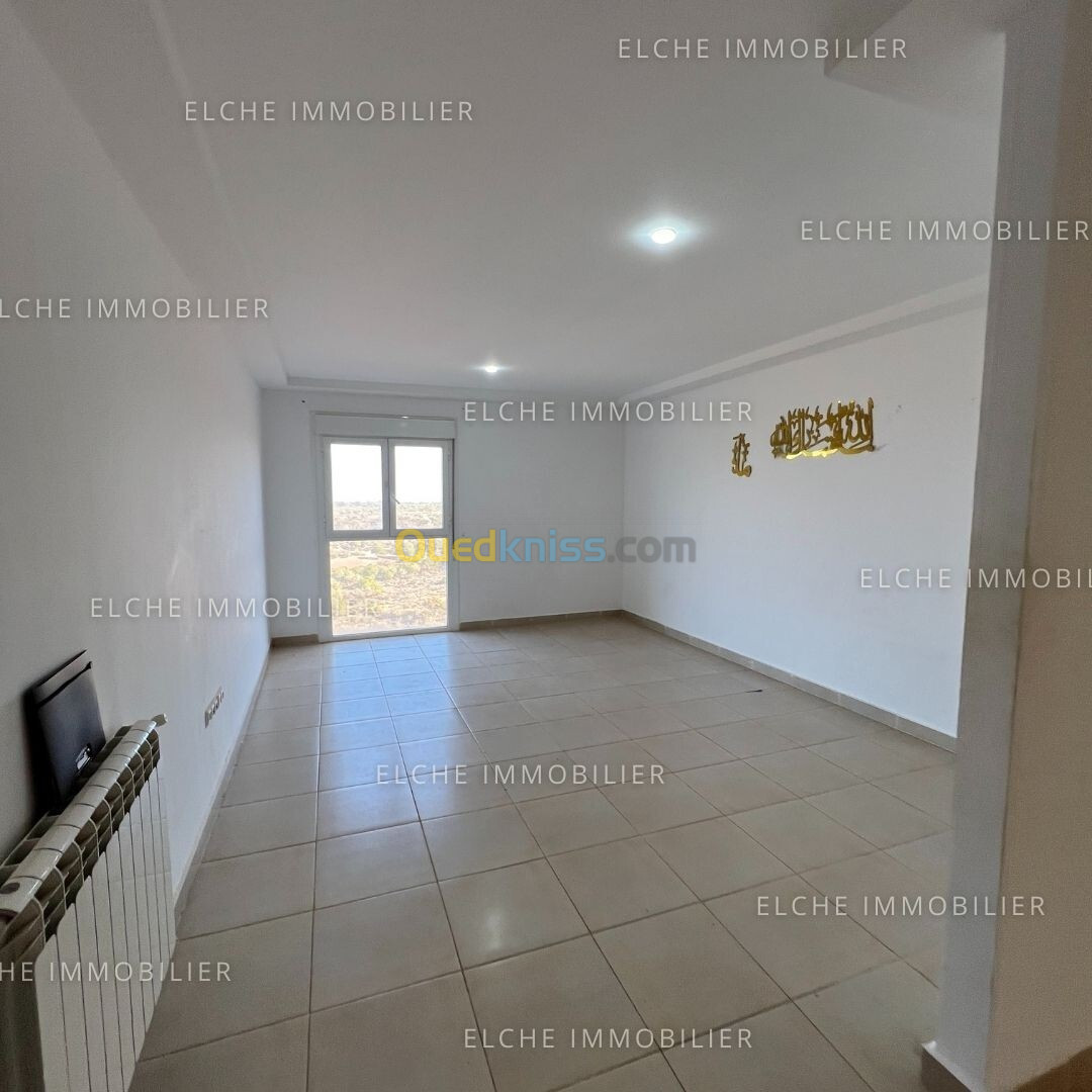 Location Appartement F4 Oran Oran