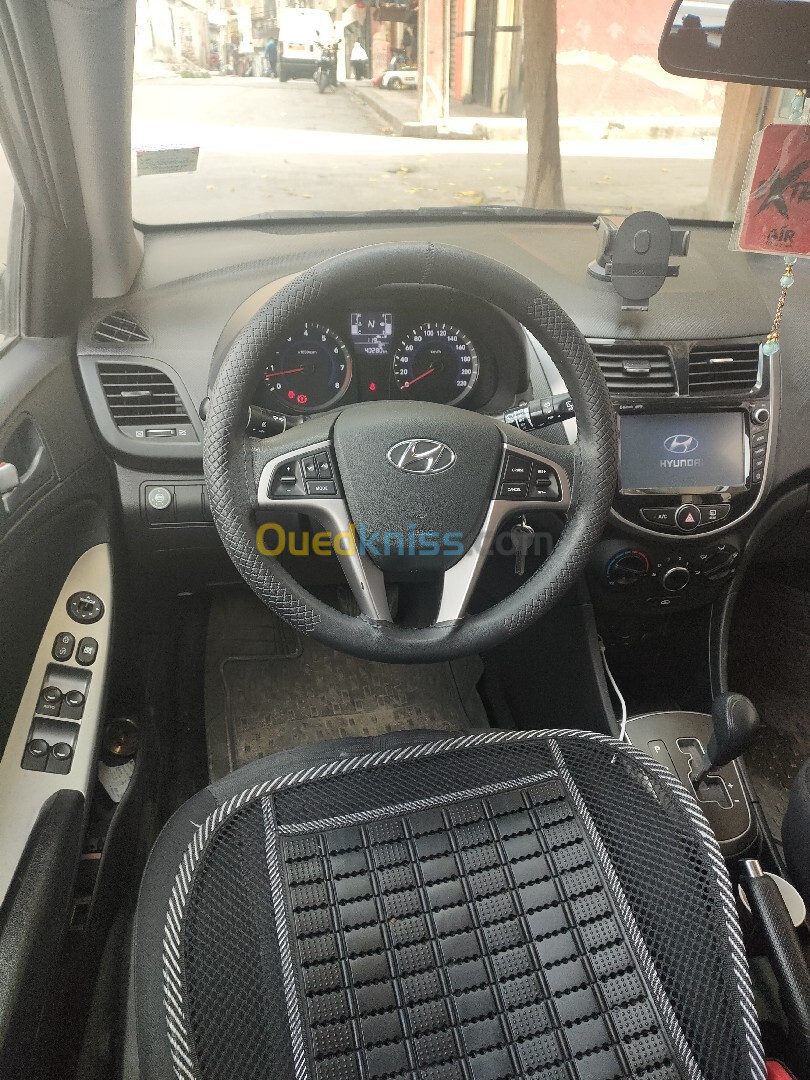 Hyundai Accent RB  5 portes 2018 