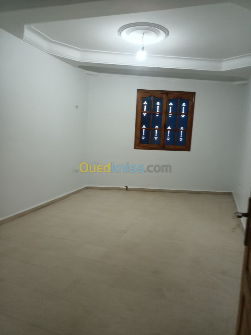 Location Niveau De Villa F4 Blida Meftah