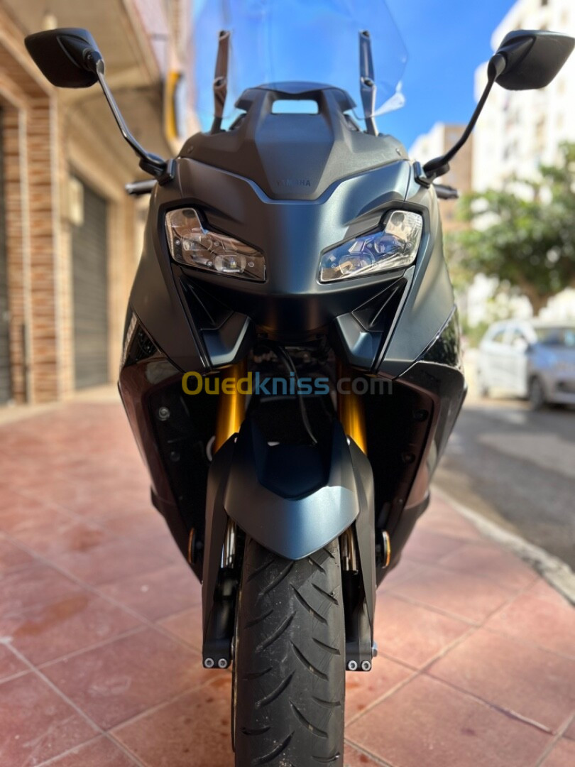 Yamaha Tmax 562 techmax 2022