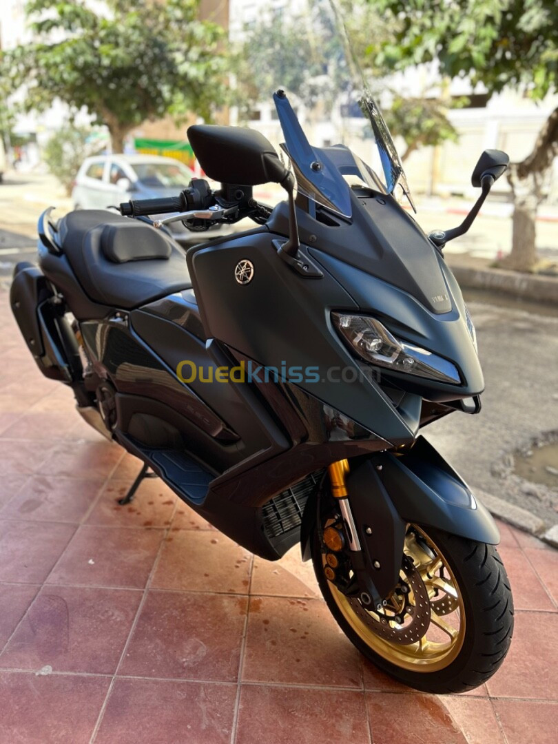 Yamaha Tmax 562 techmax 2022