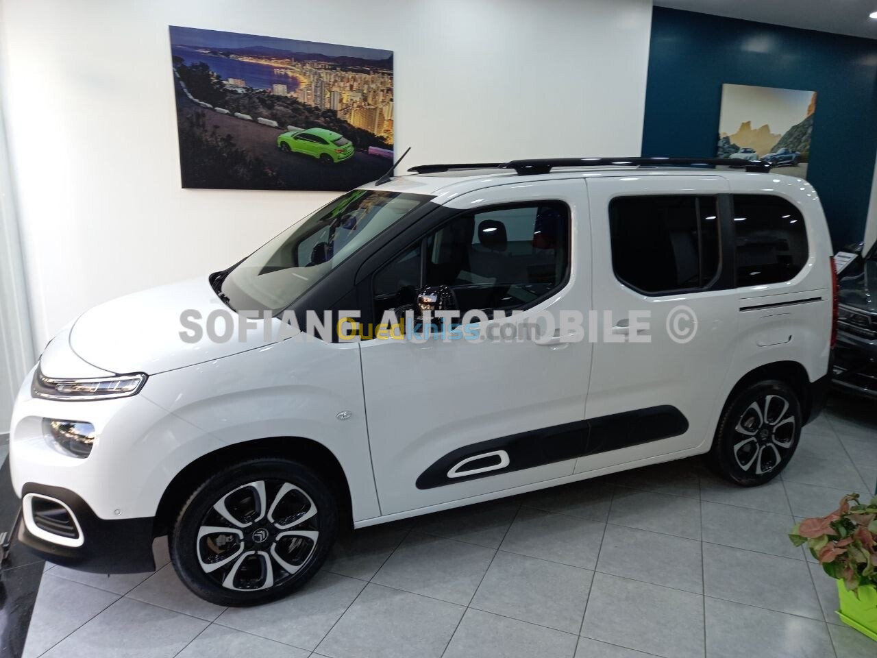 Citroen BERLINGO 2023 Allure + Toit 7000KM