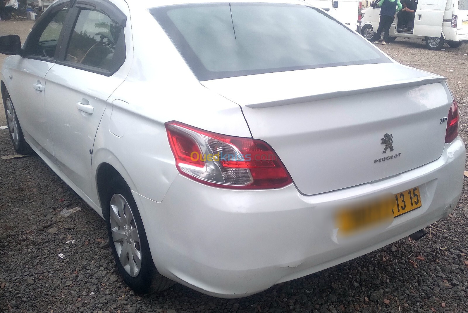 Peugeot 301 2013 Allure