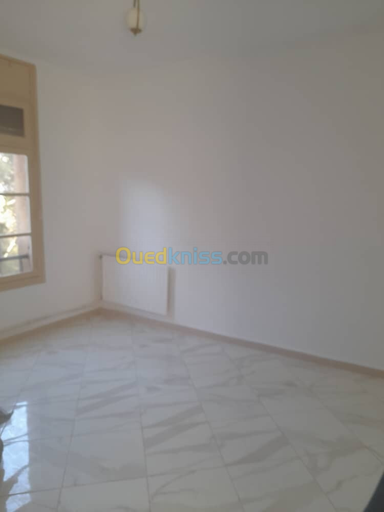 Location Appartement Alger Hydra