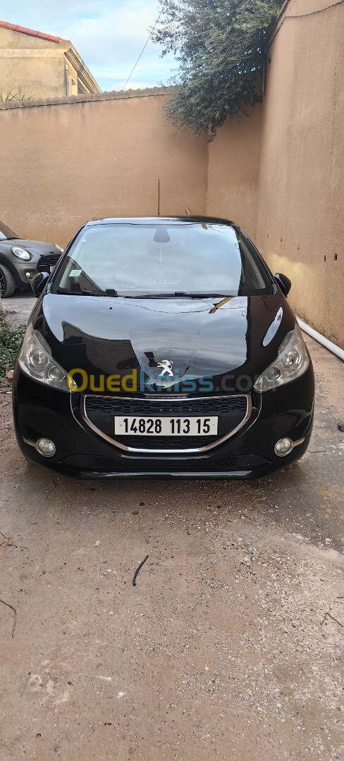 Peugeot 208 2013 Allure