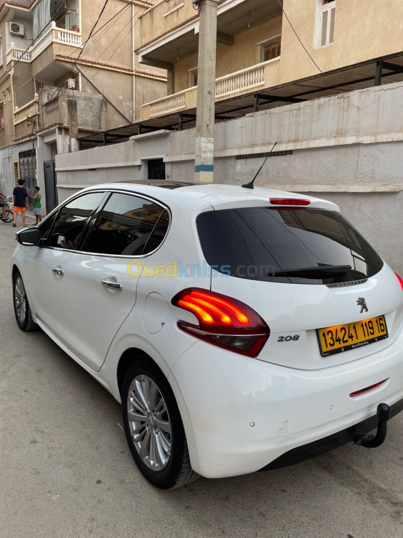 Peugeot 208 2019 Allure Facelift