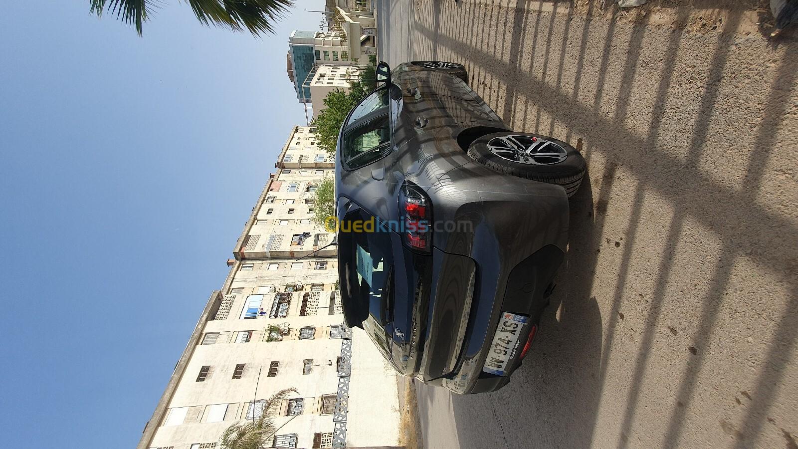 Peugeot 208 2023 Accesse