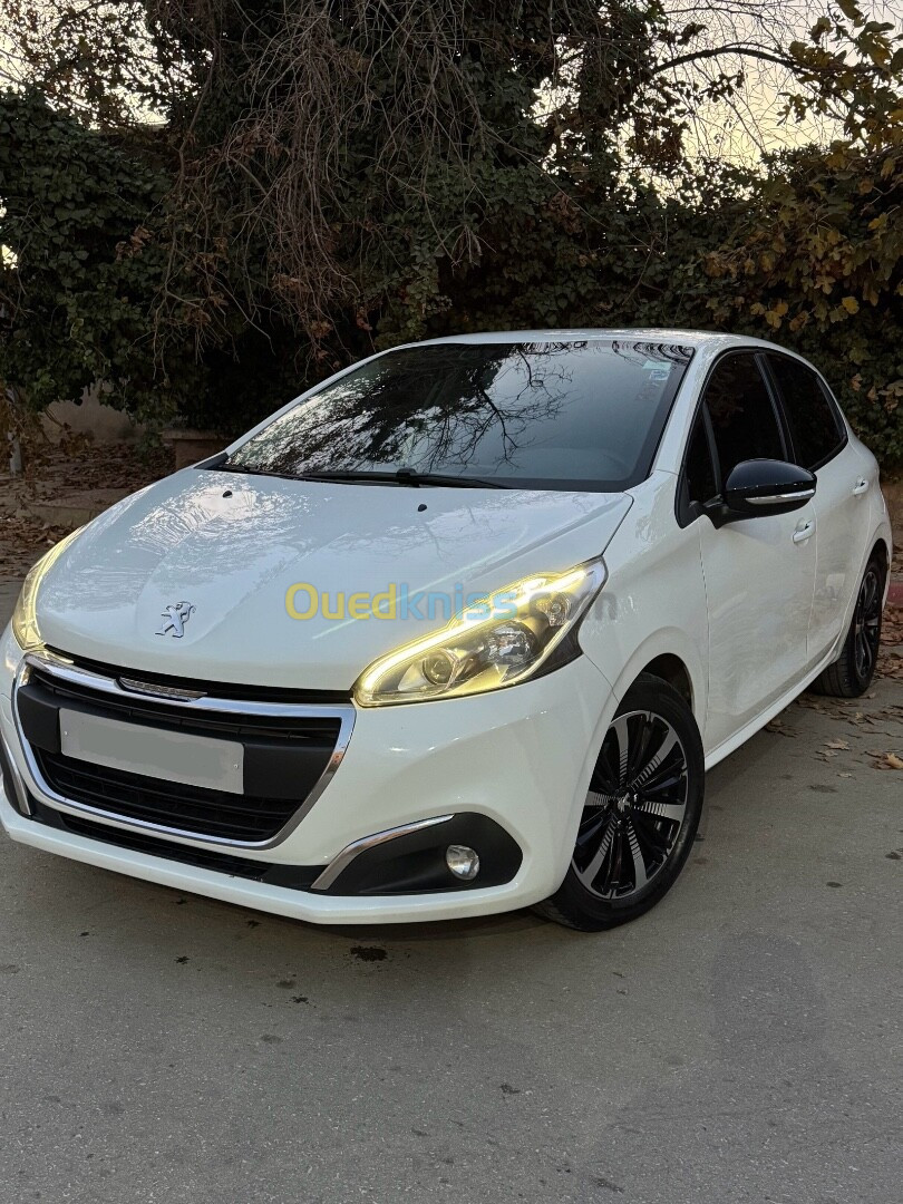 Peugeot 208 2019 Allure Facelift