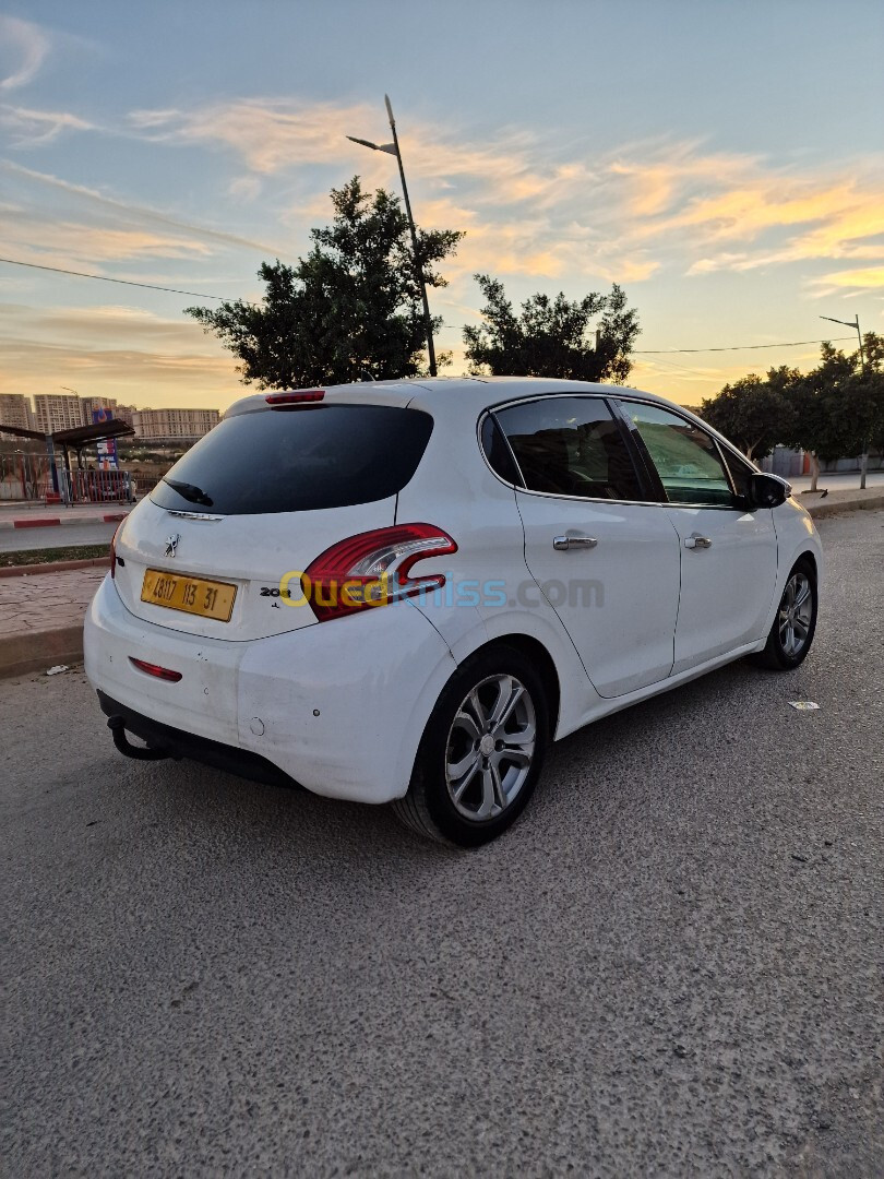 Peugeot 208 2013 Allure