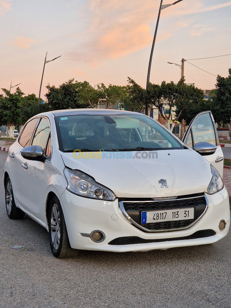 Peugeot 208 2013 Allure