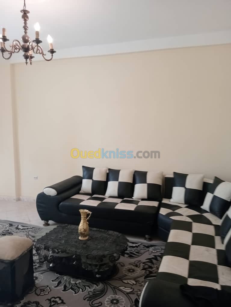 Location vacances Appartement F3 Mostaganem Stidia