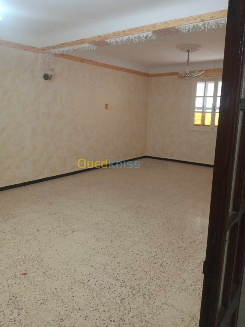 Location Appartement F5 Sétif Bougaa