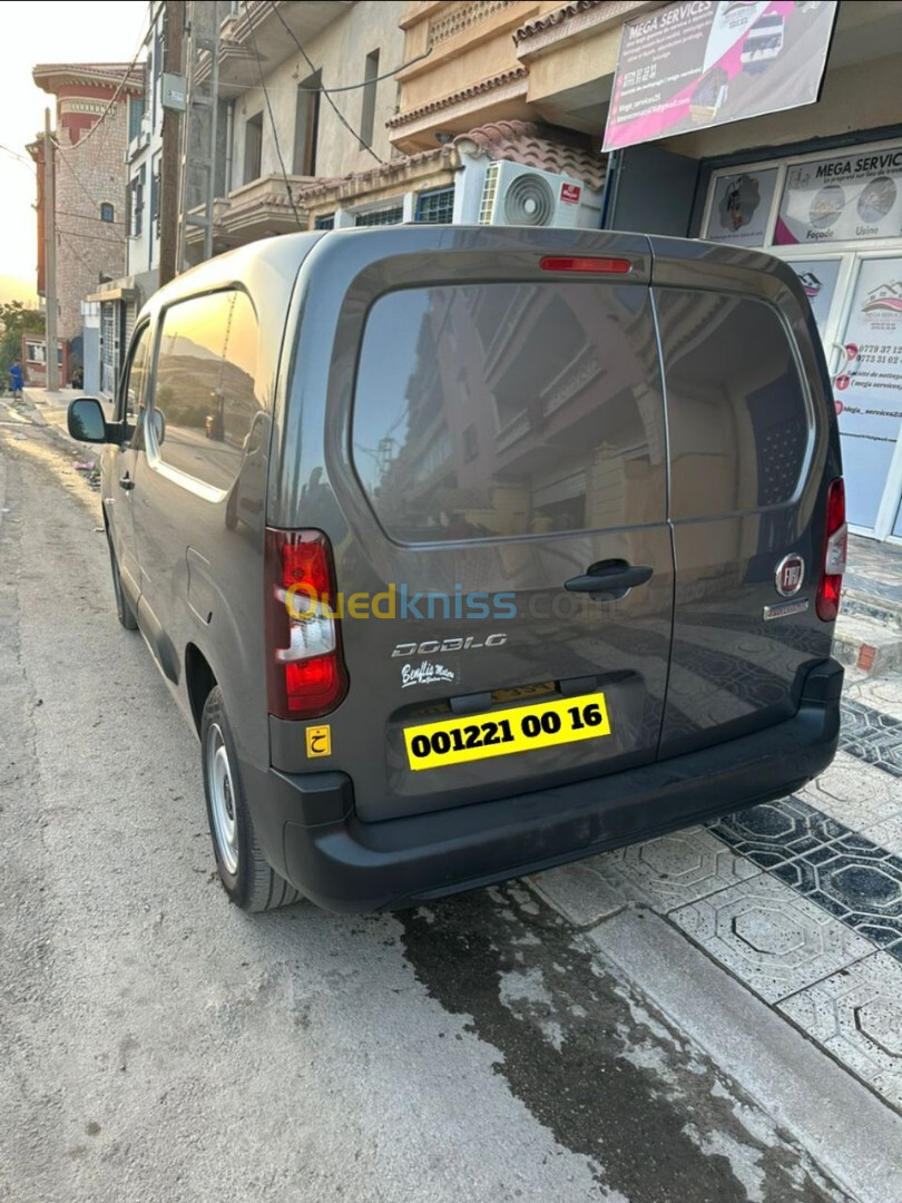 Fiat Doblo 2024 Italien