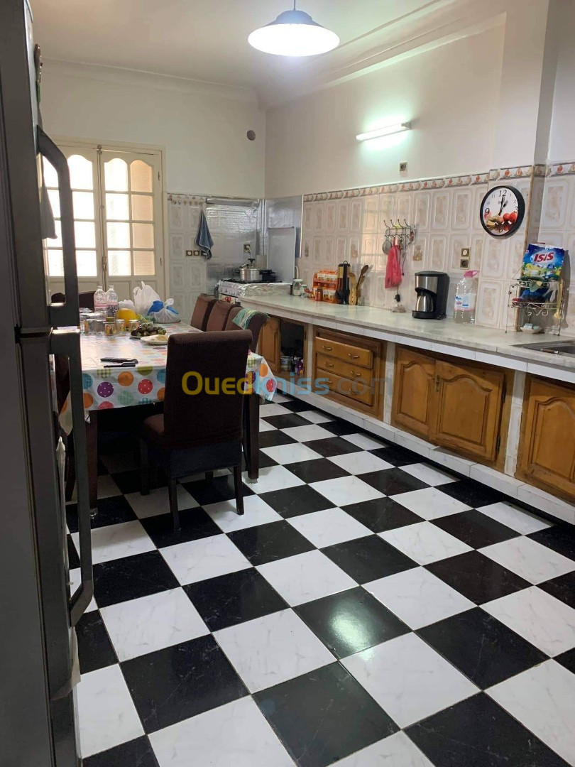 Vente Villa Oran El Kerma