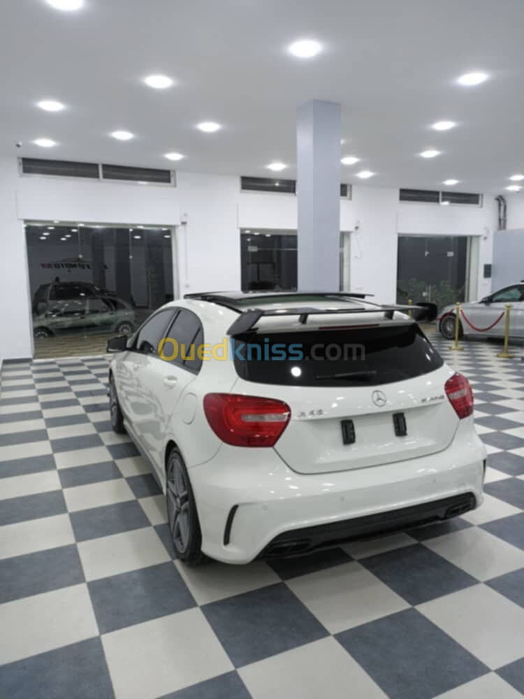 Mercedes Classe A 2015 45 AMG Pack Exclusif