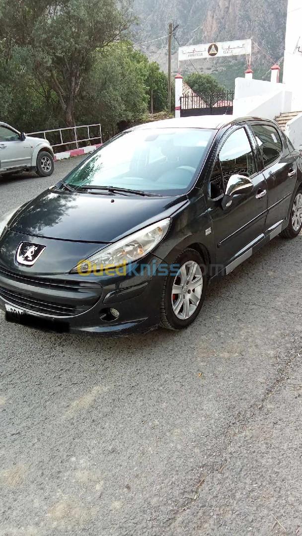 Peugeot 207 2008 Premium