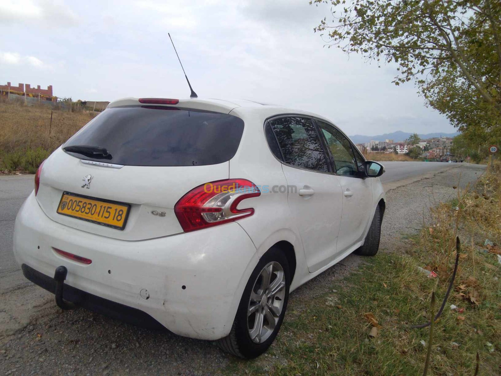 Peugeot 208 2015 208