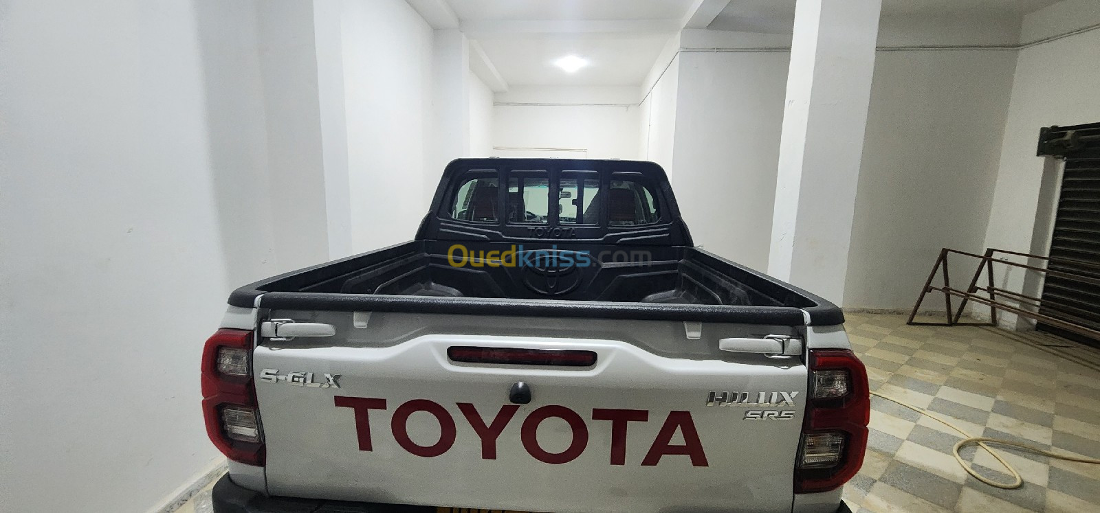 Toyota Hilux S-GLX 2023 