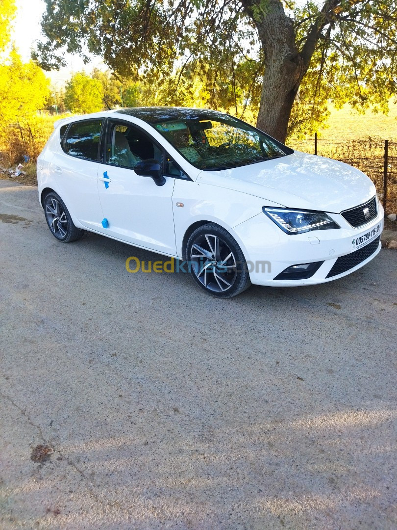 Seat Ibiza 2015 Black Line