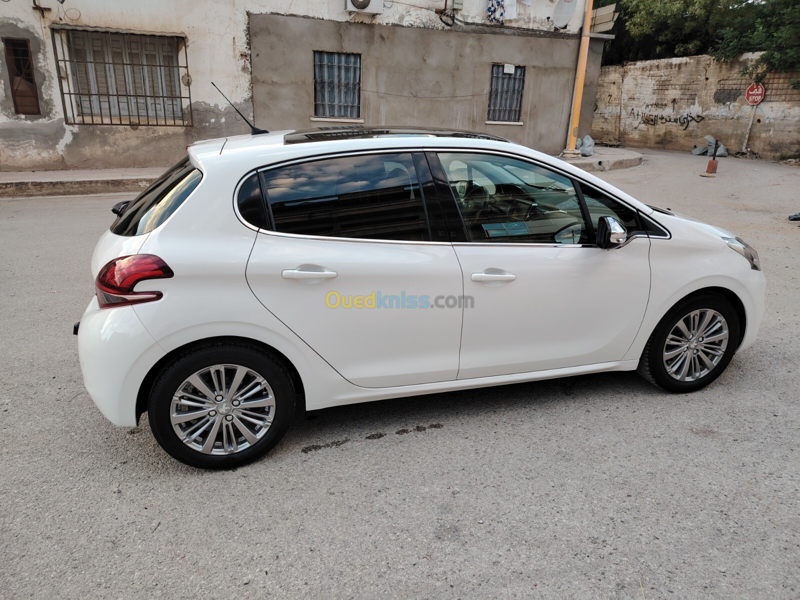 Peugeot 208 2019 Allure Facelift