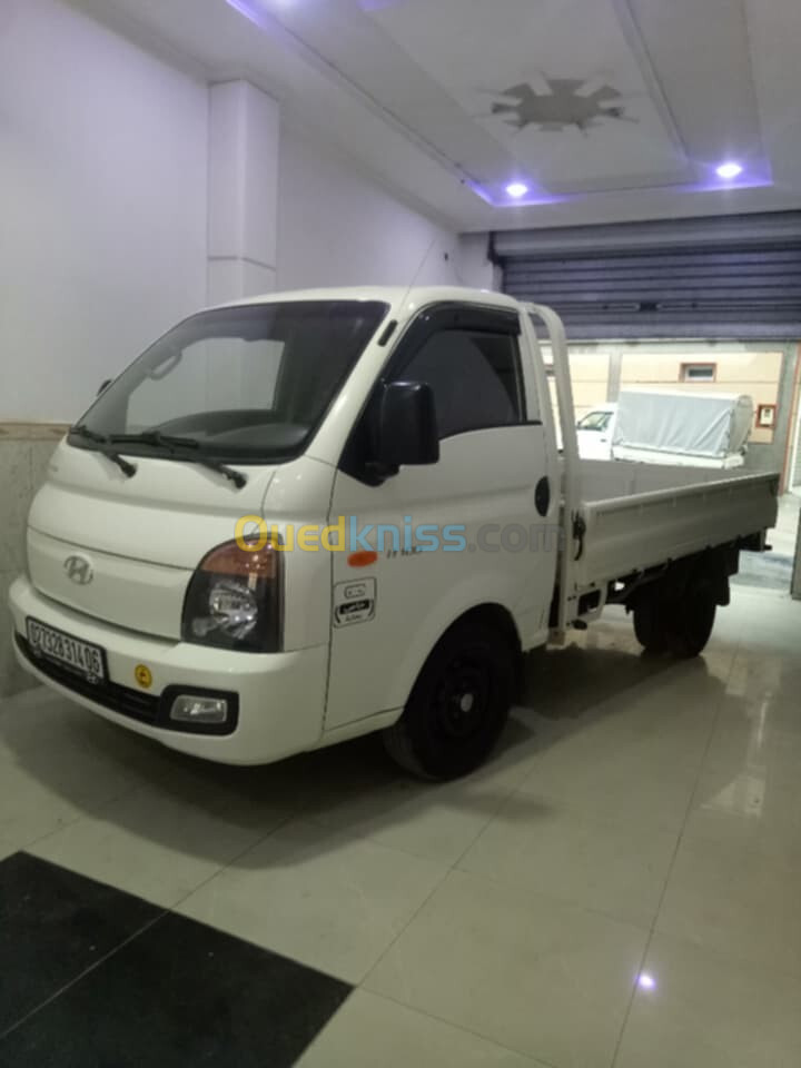 H100 Hyundai 2014