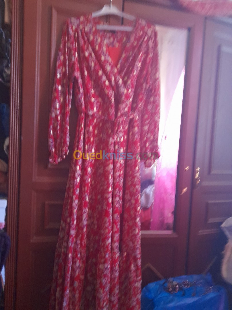 Robe longue rouge 