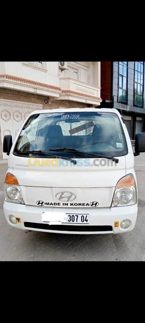 Hyundai H100 