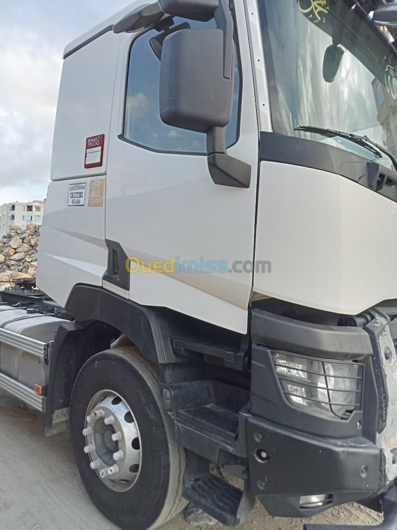 Renault Trucks 2017