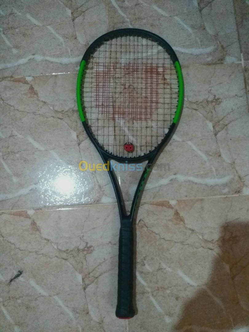 Raquette de tennis wilson blade 