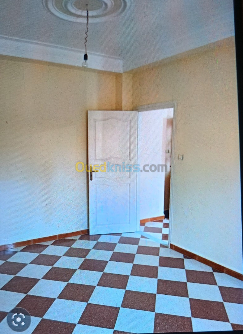 Location Niveau De Villa F03 Alger Birkhadem